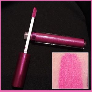 Waterproof Lipgloss- Strawberry Kiss
